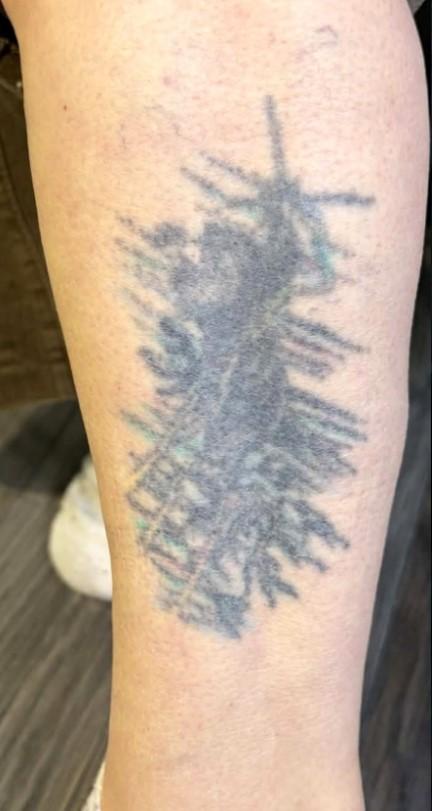 Ancien tatouage avant le cover-up, transformation 02